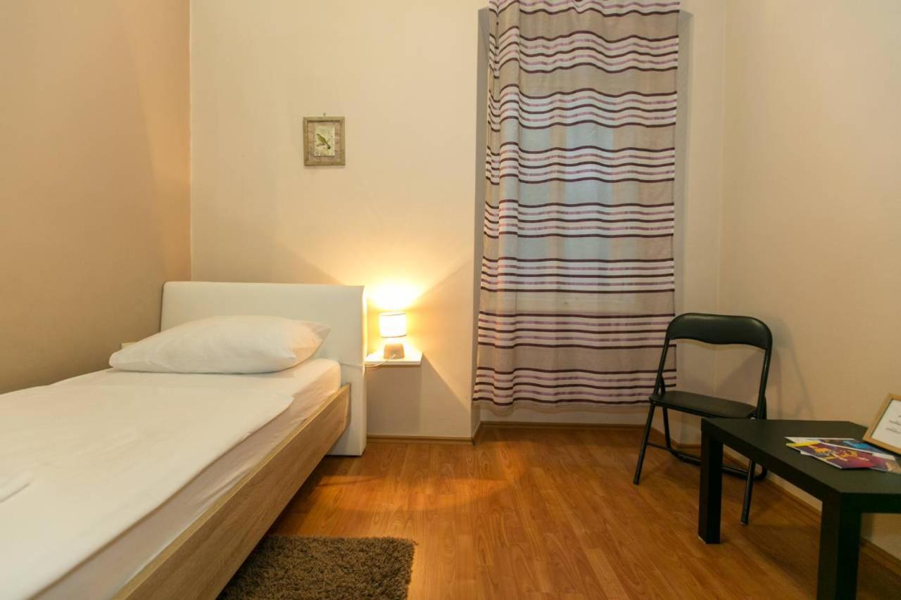 Hostel Morcic Rijeka Luaran gambar